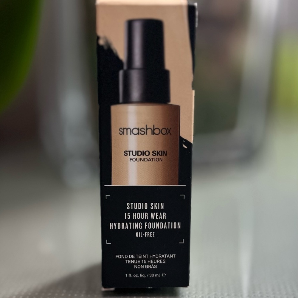 Smashbox Studio Skin Foundation never used